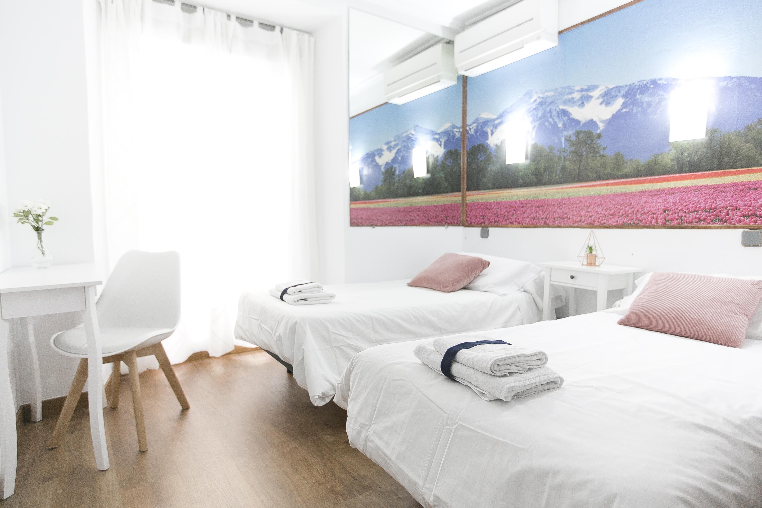 Ch La Banezana Hotel Madrid Ngoại thất bức ảnh
